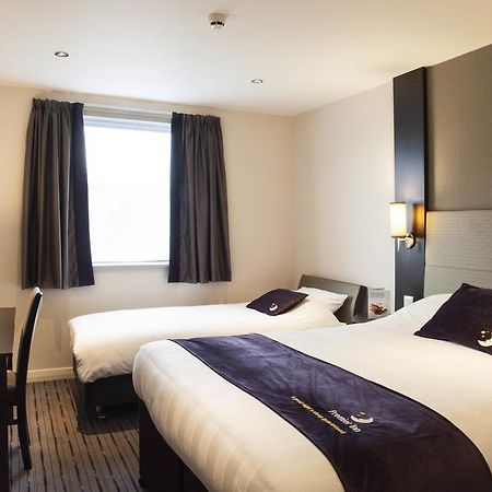Premier Inn Uttoxeter Eksteriør bilde