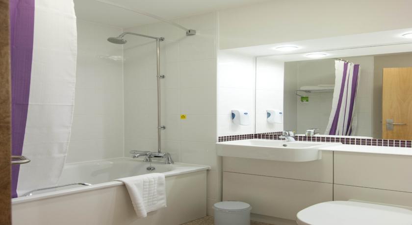 Premier Inn Uttoxeter Eksteriør bilde