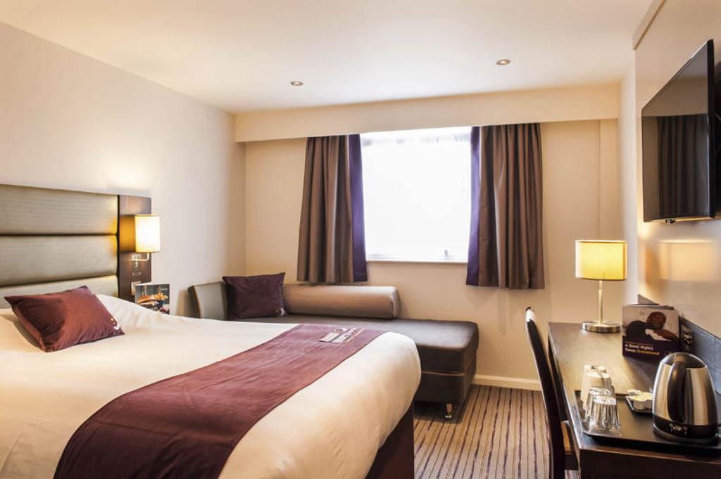 Premier Inn Uttoxeter Eksteriør bilde