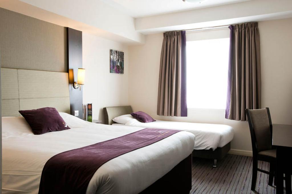 Premier Inn Uttoxeter Eksteriør bilde