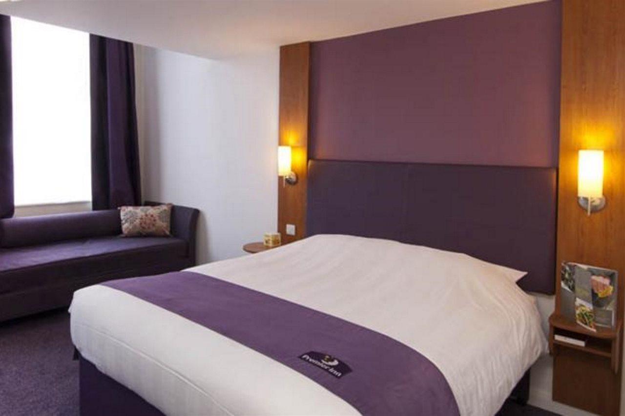 Premier Inn Uttoxeter Eksteriør bilde