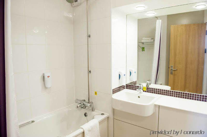Premier Inn Uttoxeter Eksteriør bilde